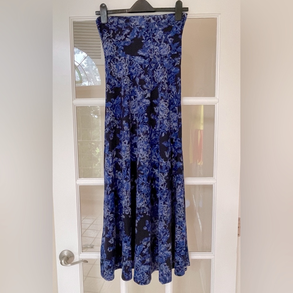 LulaRoe Maxi Skirt - Blue Floral Design - Size XXS